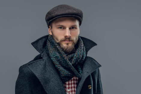 how to wear a scarf for men,